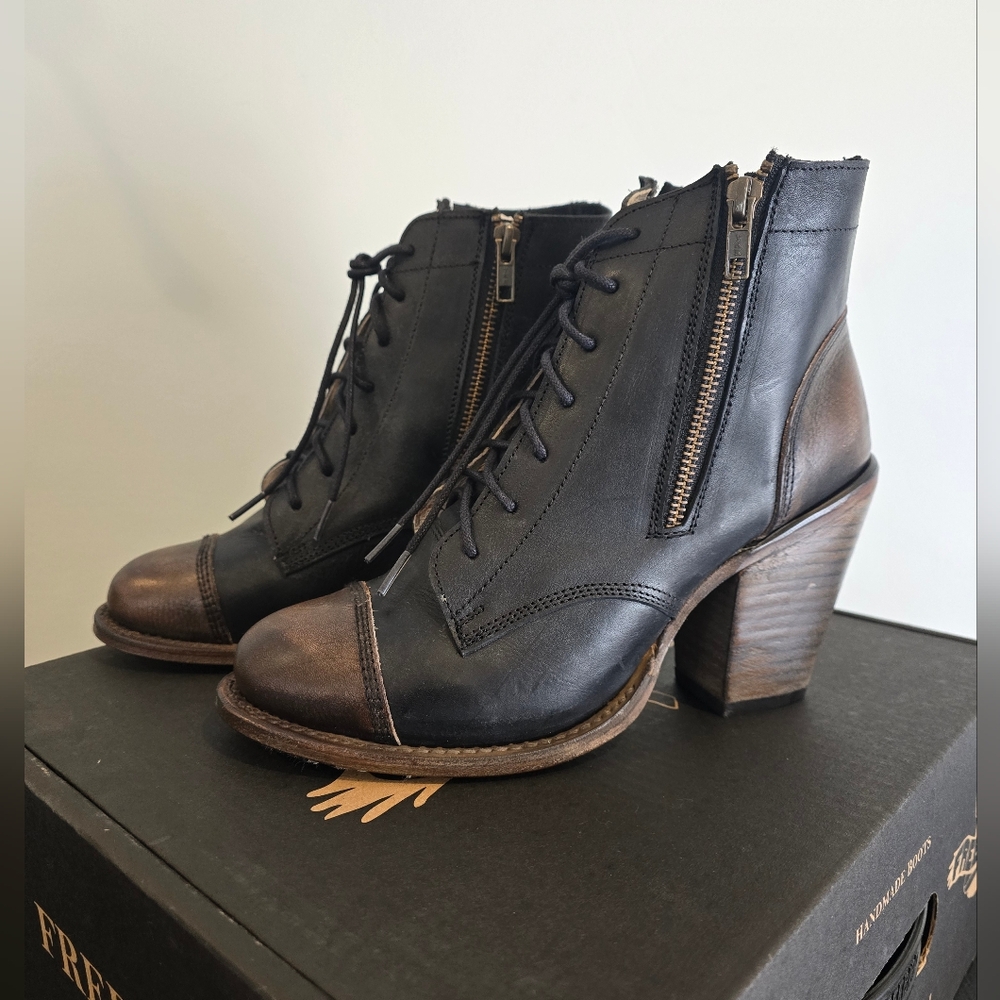 NWT Freebird Dame Boots Sz 9